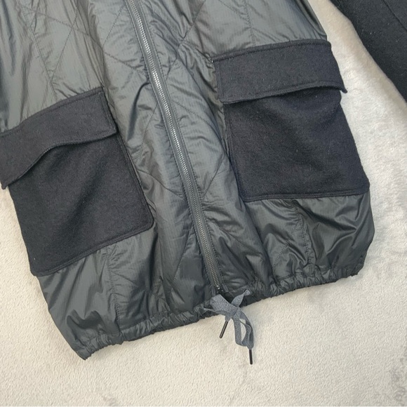 ICEBREAKER Merinoloft Departure Quilted Jacket. Black insulated wool. Size Med. - Picture 4 of 8